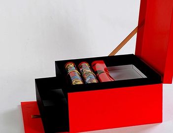 Luksusowe sztywne kartonowe pudełko z wysuwaną szufladą Czarno-czerwone z wkładką z pianki